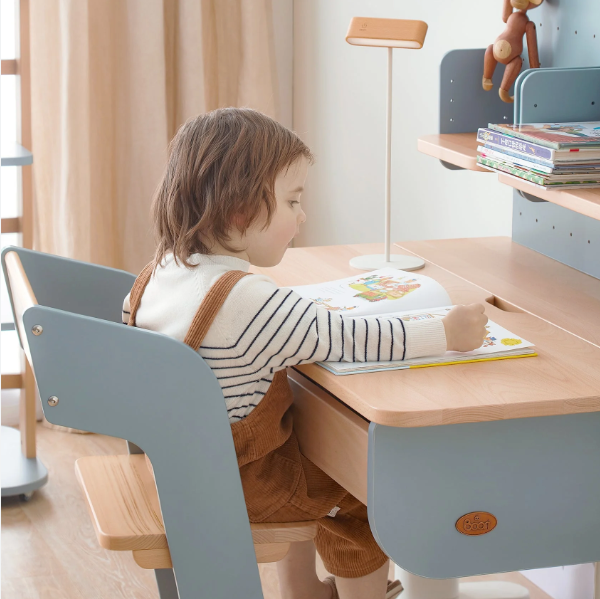How to Choose the Right Kids Desk and Chair for an Australian Home: A Complete Guide