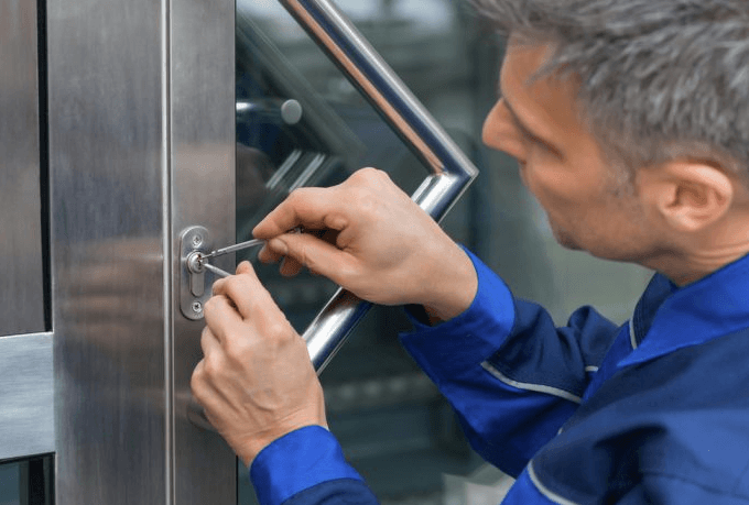 The Role of a Locksmith in Burien WA in Commercial Property Security